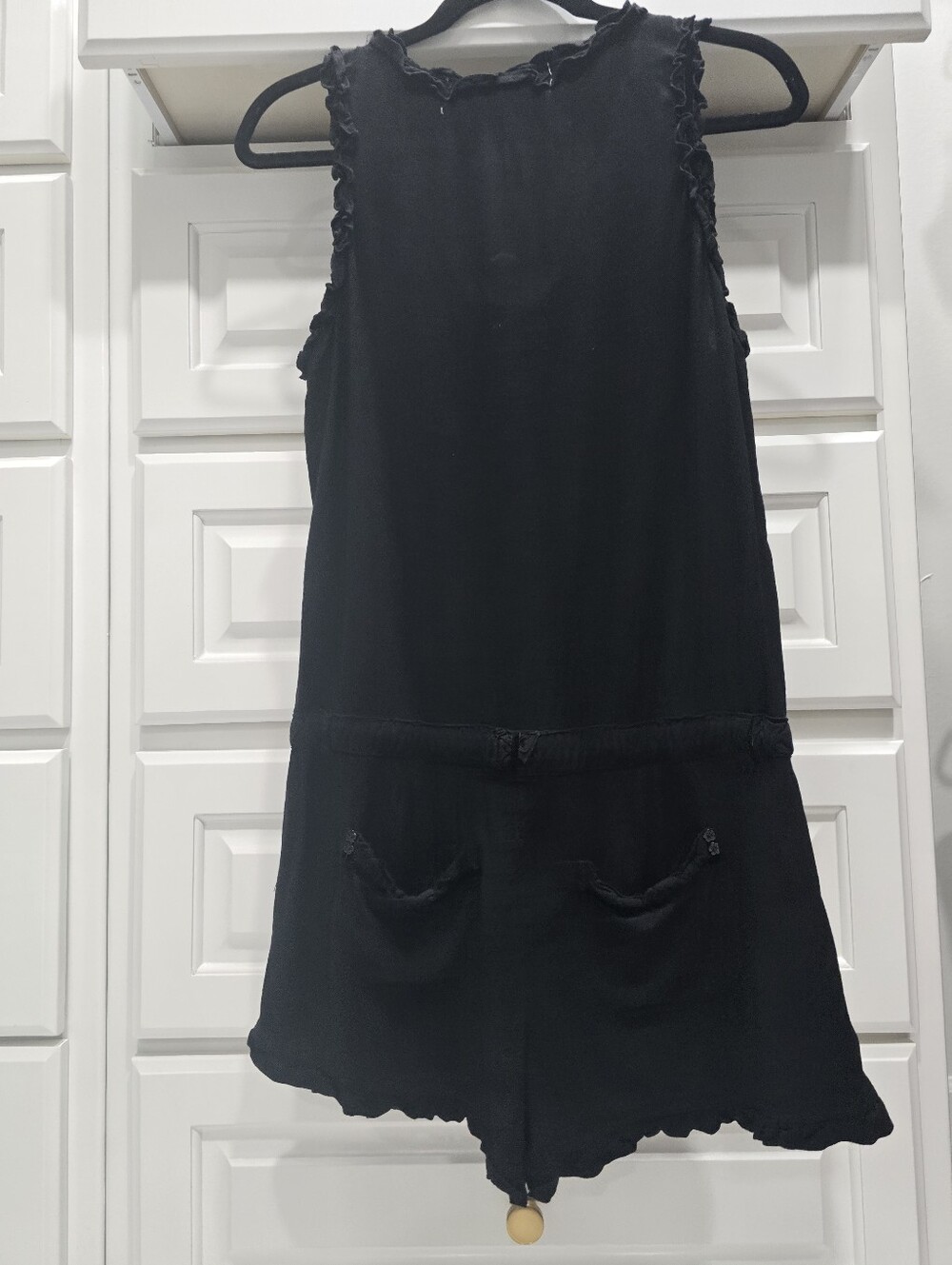 Women’s Black Ruffle Button-Front Tank Top - Picture 4 of 6